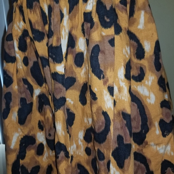 Leopard print circle skirt - Picture 2 of 3
